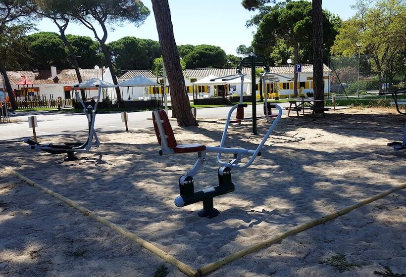 Parque De Campismo Orbitur Costa De Caparica