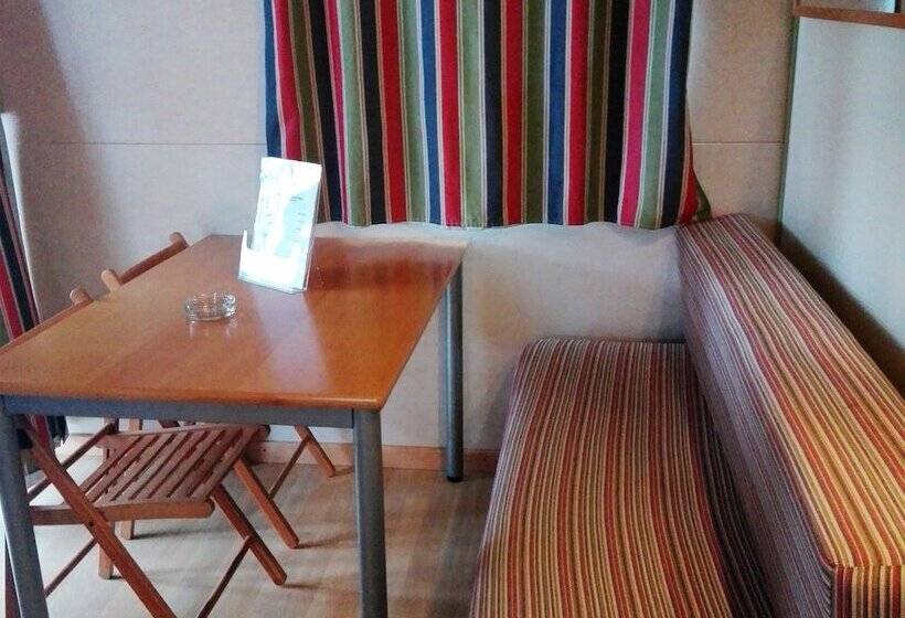 Fotos del hotel Parque De Campismo Orbitur Costa De Caparica:  5