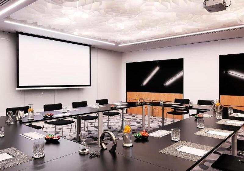 Fotos del hotel Renaissance Warsaw Airport:  6