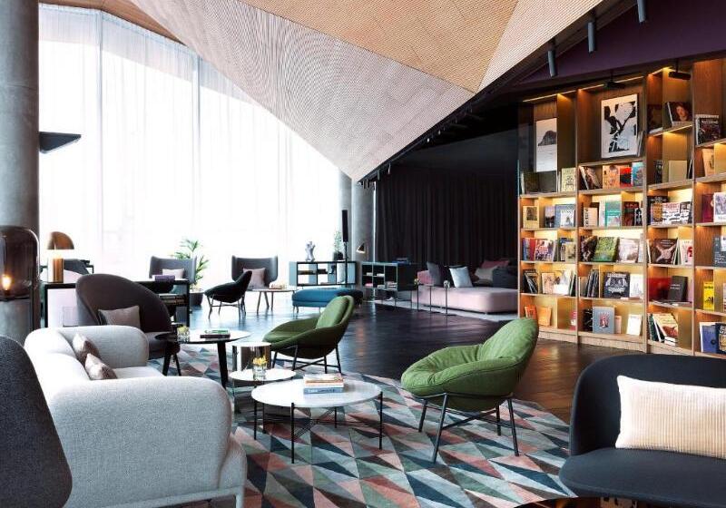 Fotos del hotel Renaissance Warsaw Airport:  10