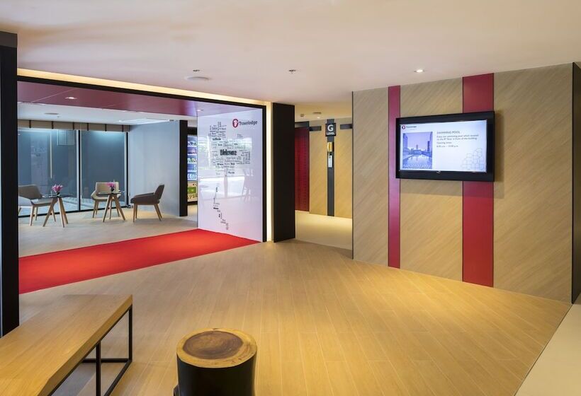 Fotos del hotel Travelodge Sukhumvit 11:  2