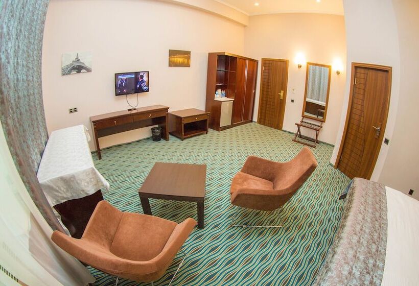 Fotos del hotel Ruma Port:  2