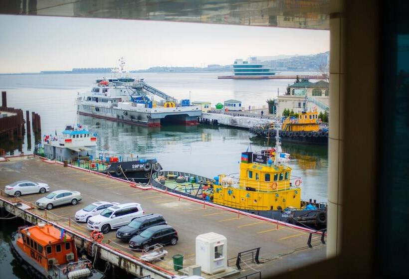 Fotos del hotel Ruma Port:  11