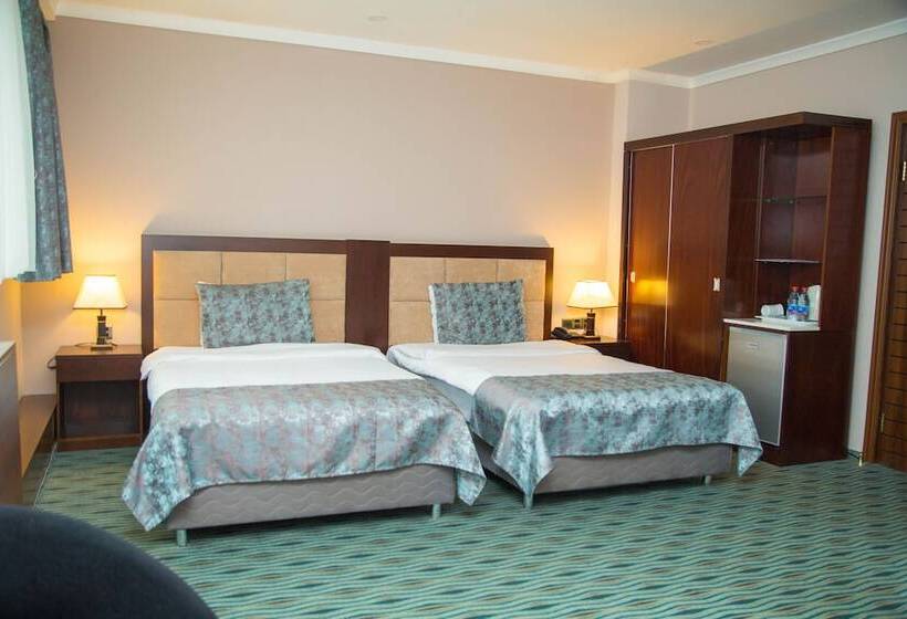 Fotos del hotel Ruma Port:  9