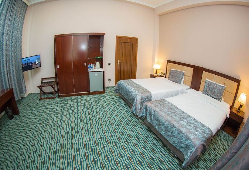 Fotos del hotel Ruma Port:  6