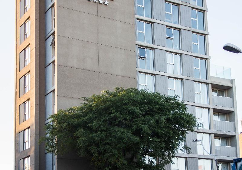 Fotos del hotel Ciudadano Suites:  5
