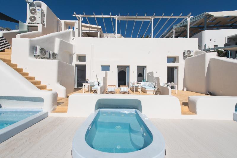 Fotos del hotel On The Cliff Suites:  13