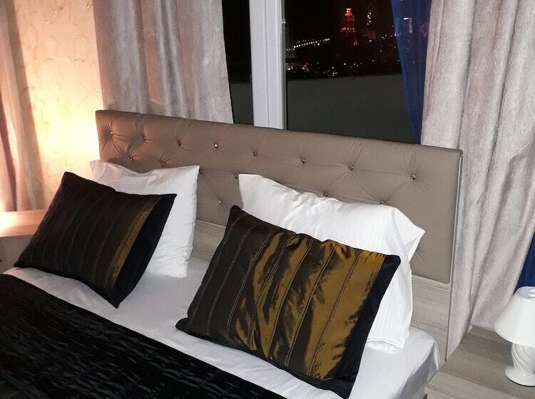 Fotos del hotel Penthouse Batumi:  25