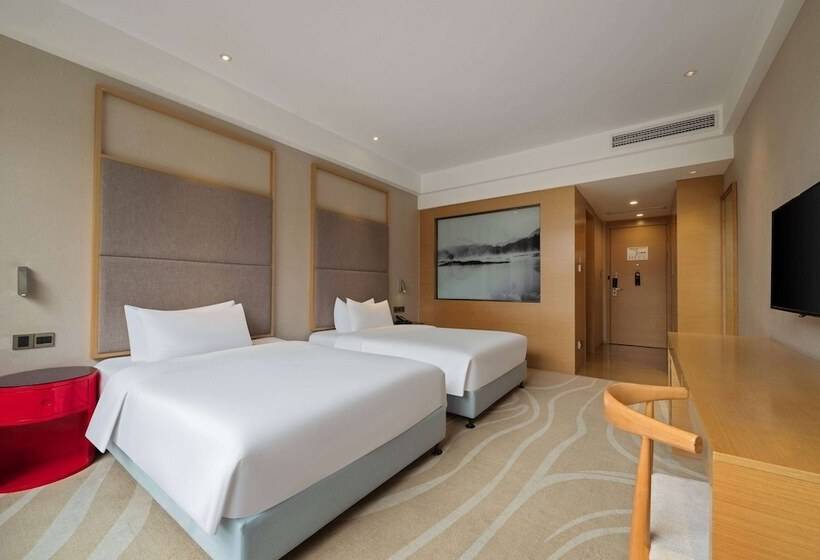 Ramada Encore Jintang