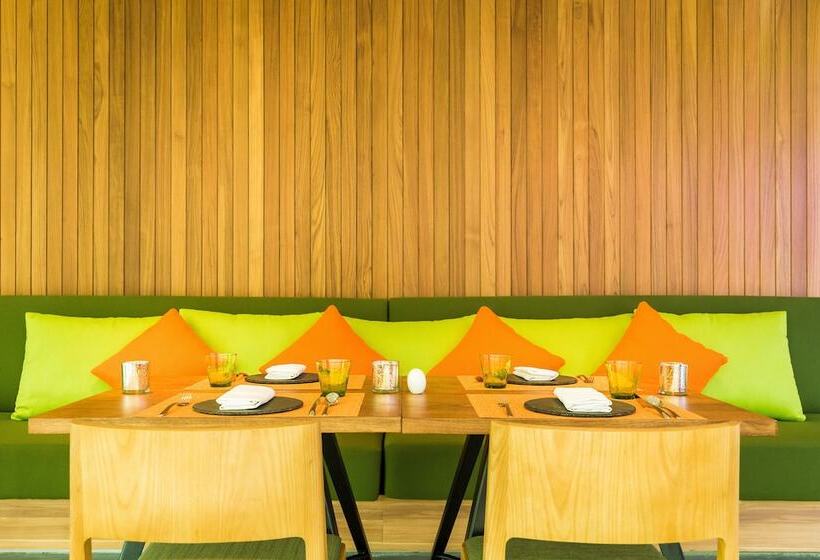 Fotos del hotel Zazz Urban Bangkok:  3