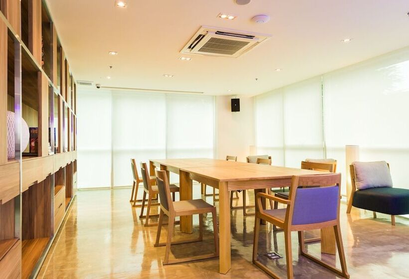 Fotos del hotel Zazz Urban Bangkok:  5