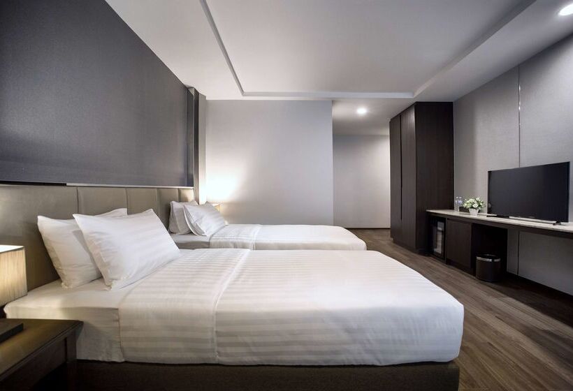 Fotos del hotel Surestay Plus By Best Western Sukhumvit 2:  11