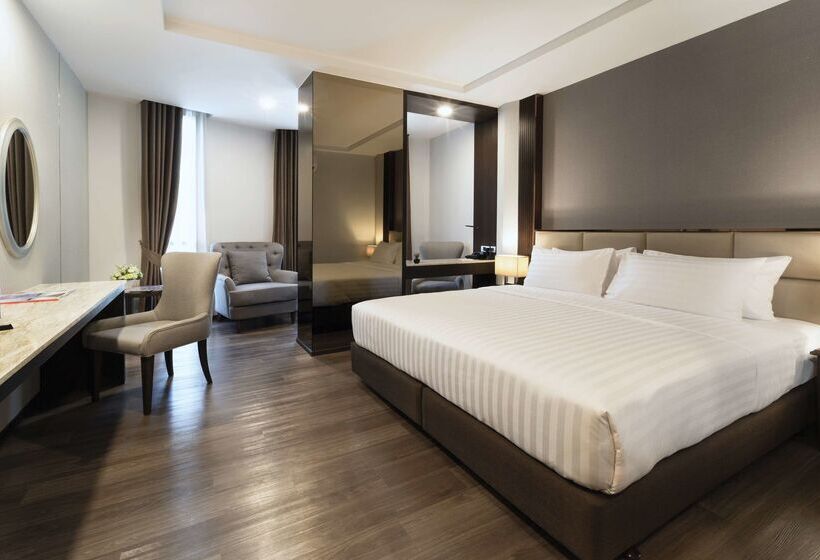 Surestay Plus By Best Western Sukhumvit 2