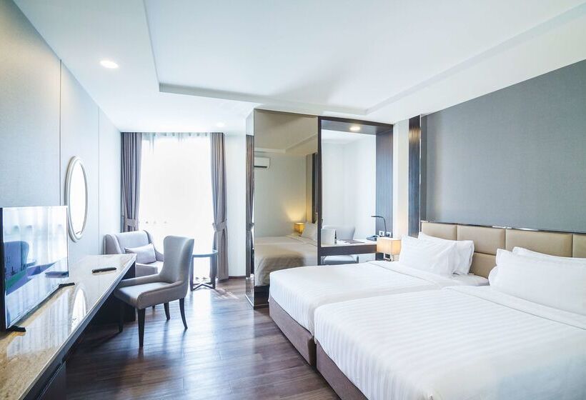 Fotos del hotel Surestay Plus By Best Western Sukhumvit 2:  22
