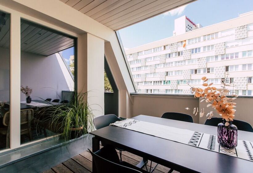 Fotos del hotel Luga Homes  Stadthaus:  10