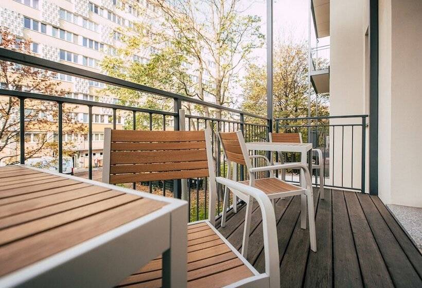 Fotos del hotel Luga Homes  Stadthaus:  4