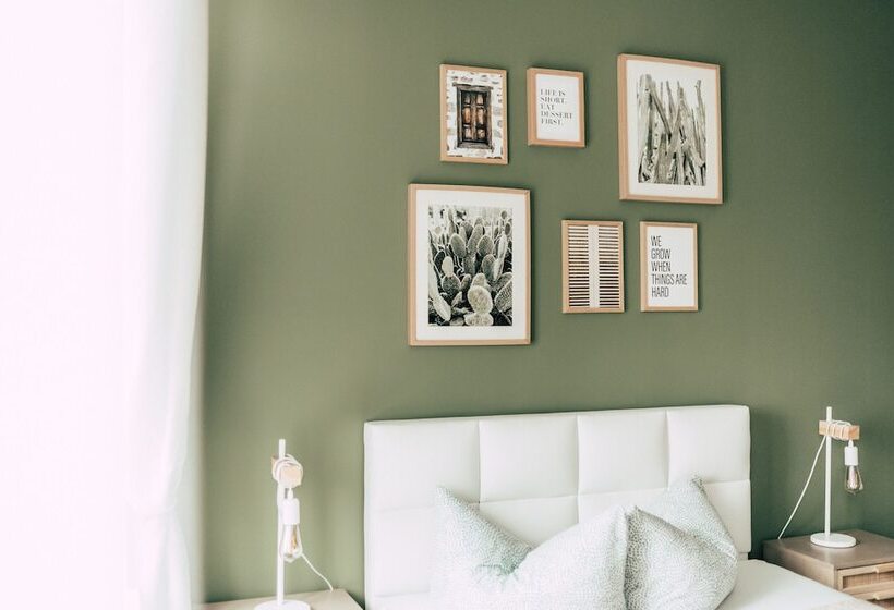 Fotos del hotel Luga Homes  Stadthaus:  2