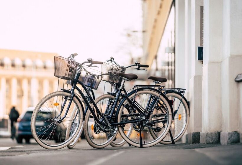 Fotos del hotel Luga Homes  Stadthaus:  12