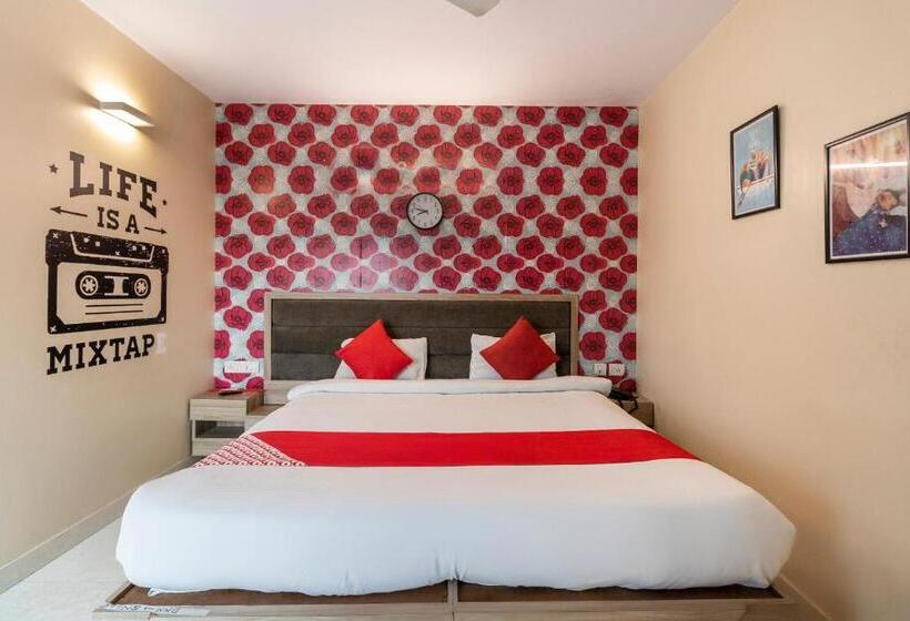 Fotos del hotel Oyo 9605 Hotel Golden Inn:  17