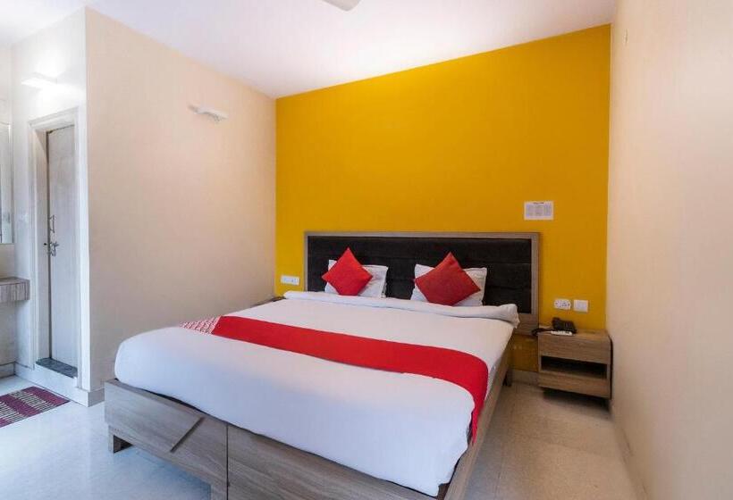 Fotos del hotel Oyo 9605 Hotel Golden Inn:  19