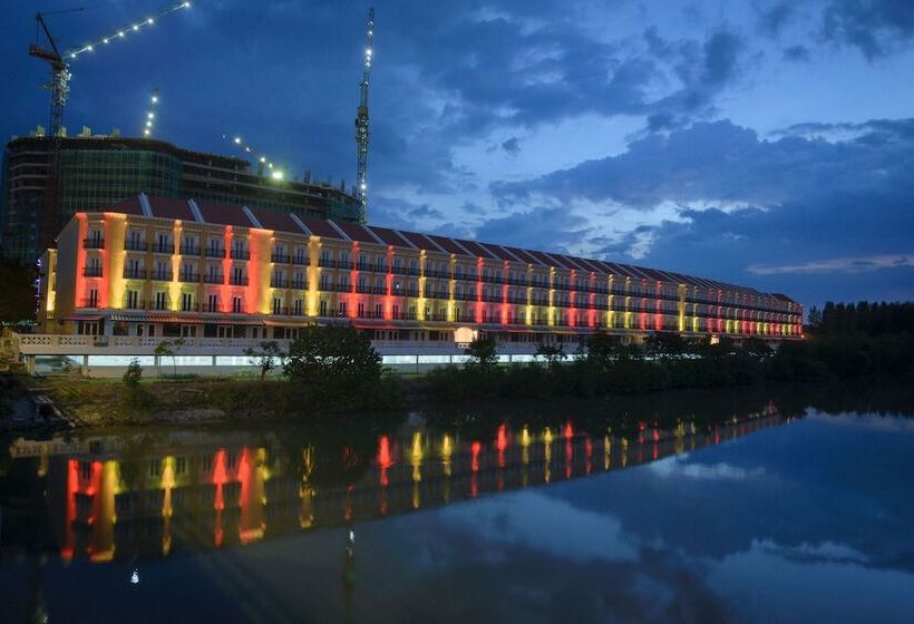 Fotos del hotel Riviera Suites Melaka:  16