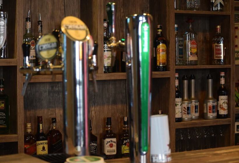 Fotos del hotel Euphoria Inn:  12