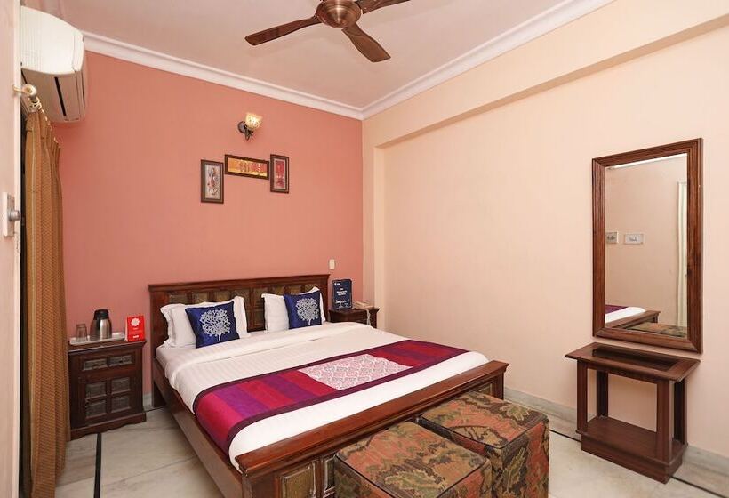 Fotos del hotel Oyo 10326 Hotel The Indra Inn:  22