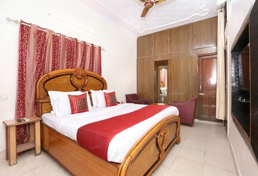 Fotos del hotel Oyo 10539 Hotel Holiday Classic:  19