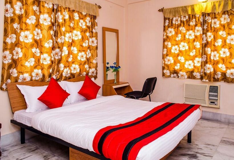 Fotos del hotel Oyo 10183 Calwien Apartment New:  13