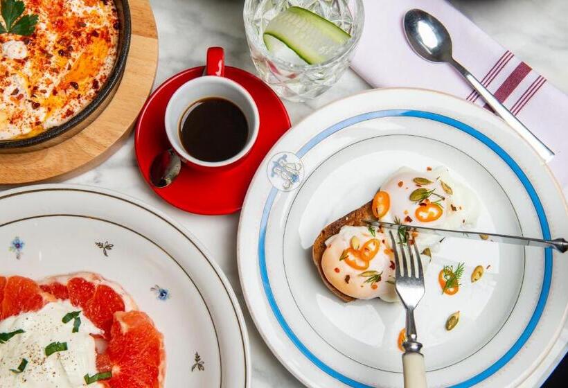 Fotos del hotel Communal Hotel Sololaki:  8