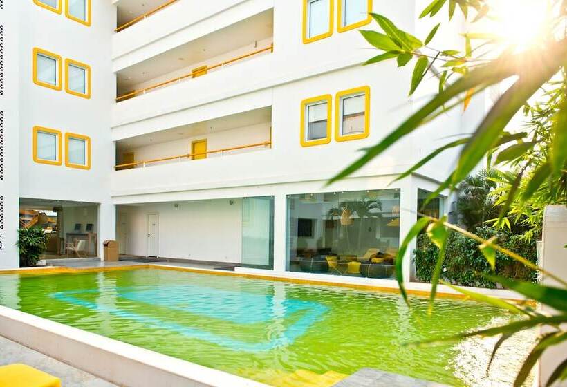 Fotos del hotel Bloomrooms @ Calangute:  11