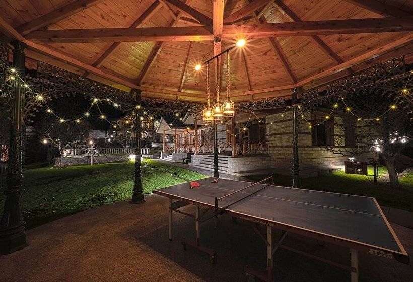 Fotos del hotel Welcomheritage Urvashi's Retreat:  2