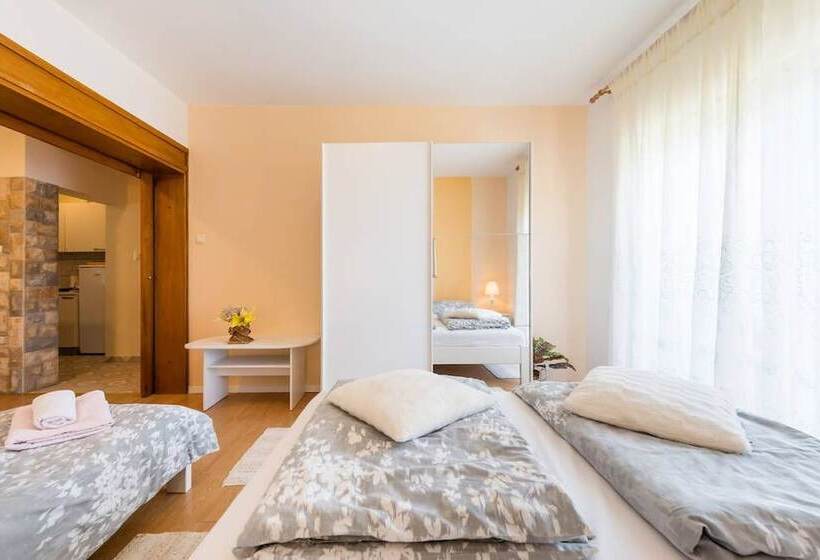 Fotos del hotel Super Horizont Apartments:  9