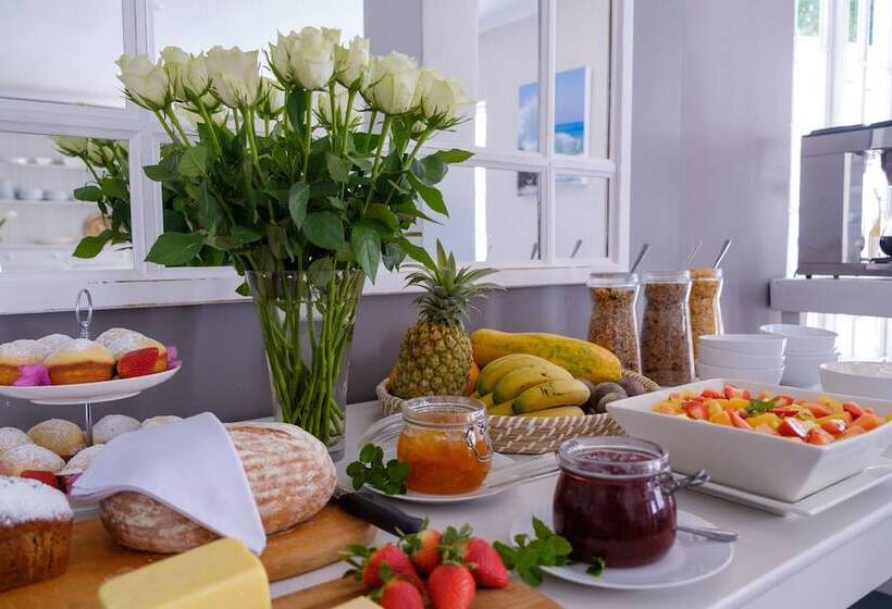 Fotos del hotel Constantia White Lodge Guest House:  12