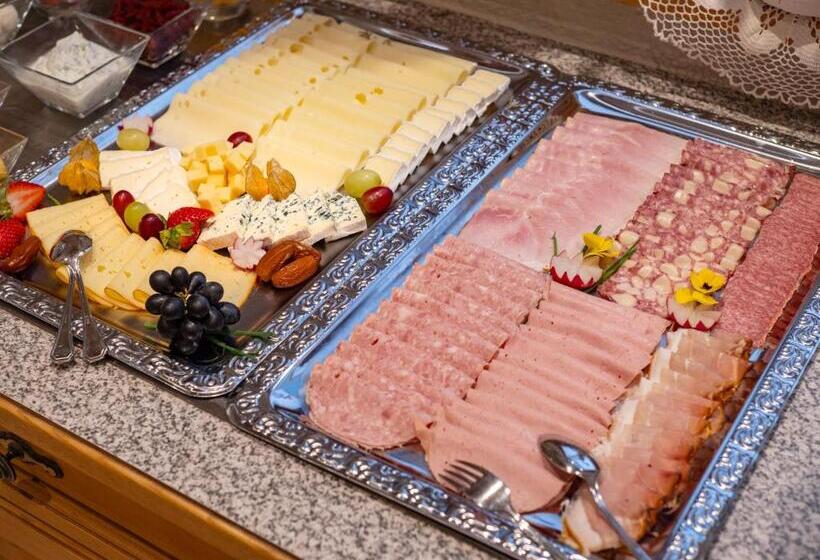 Fotos del hotel Garni Ferienhof:  11