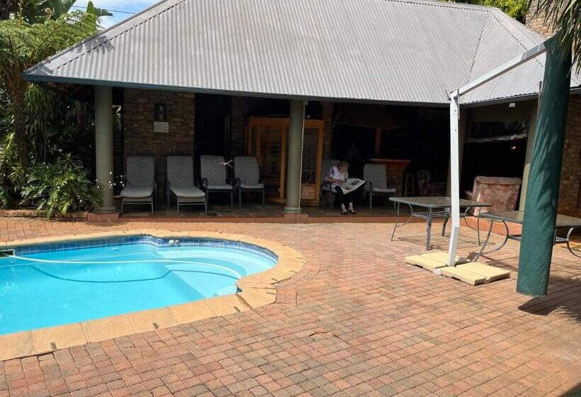 Goodey’s Guesthouse