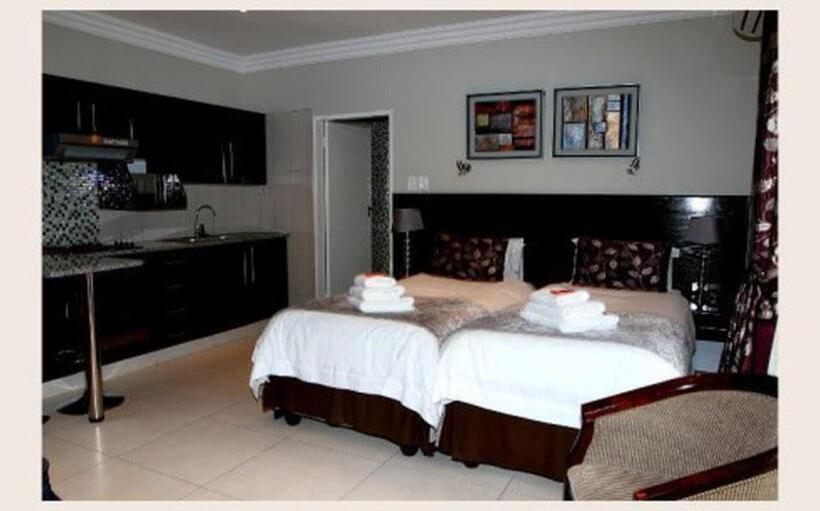 Fotos del hotel Goodey's Guesthouse:  15