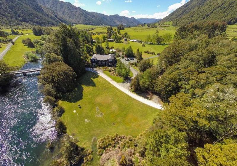 Fotos del hotel Lake Rotoroa Lodge:  7