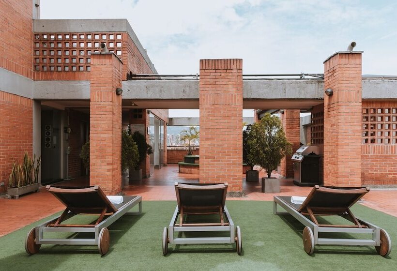 Fotos del hotel Travelers Orange Suites:  4