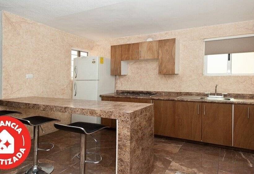 Fotos del hotel Econosuites Monterrey:  5