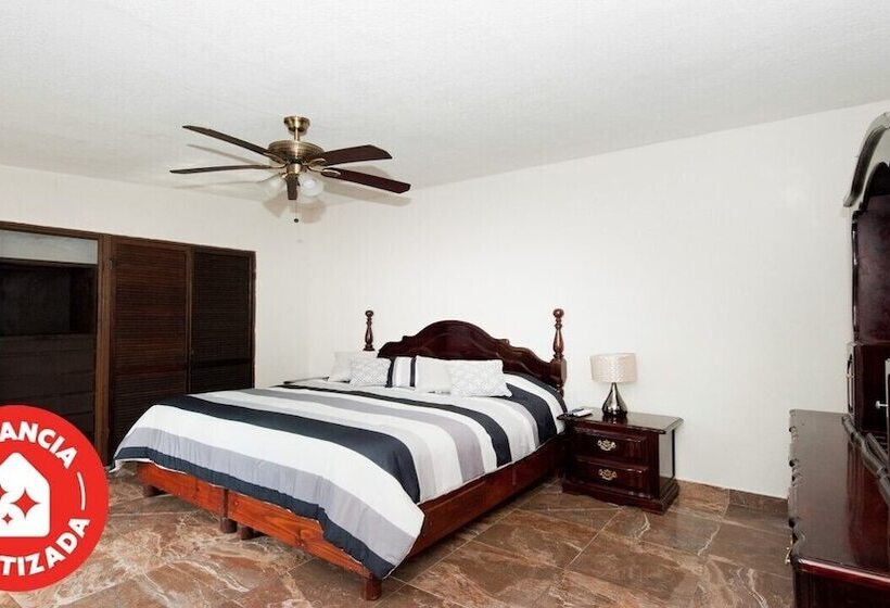 Fotos del hotel Econosuites Monterrey:  14