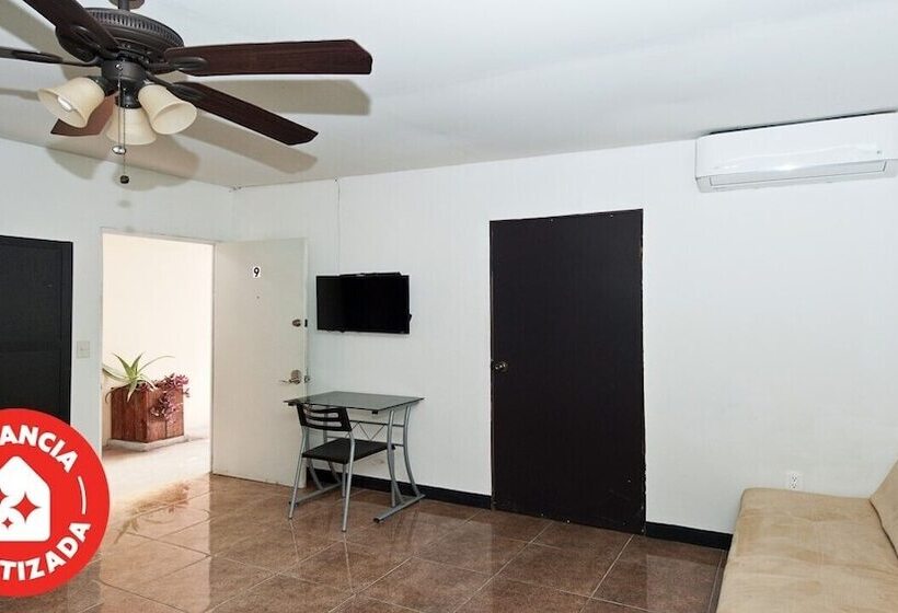 Fotos del hotel Econosuites Monterrey:  21