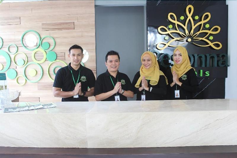 Fotos del hotel Pesonna Gresik:  22