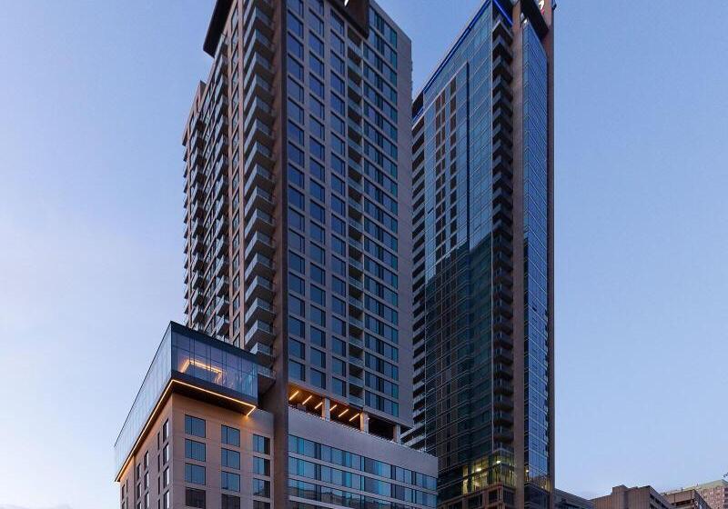 Fotos del hotel Ac  By Marriott Montreal Downtown:  16