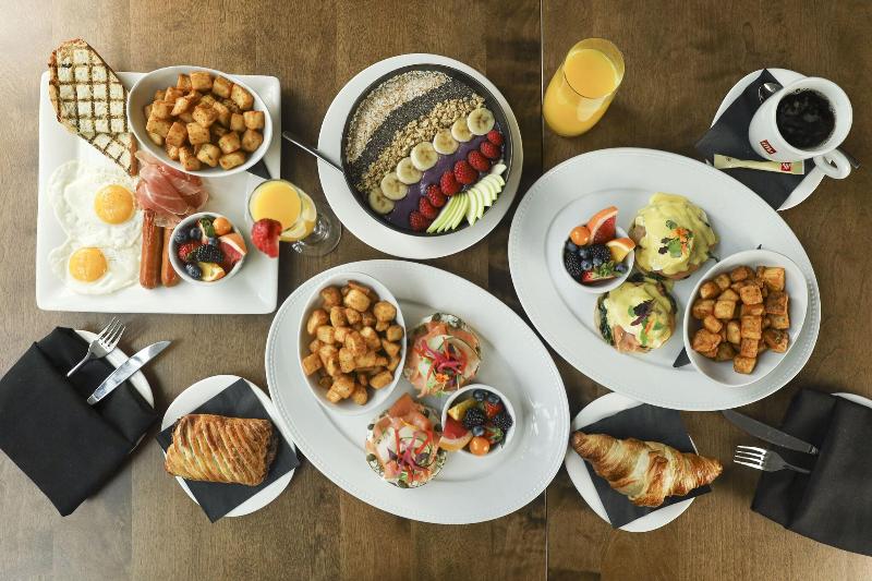 Fotos del hotel Ac  By Marriott Montreal Downtown:  7