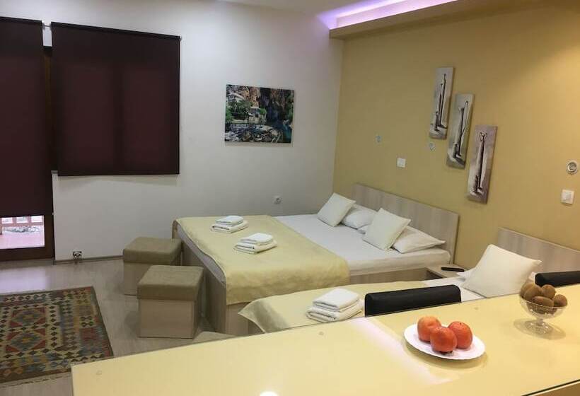 Fotos del hotel Guest House City Star:  8