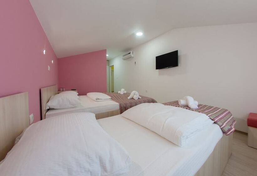 Guest House City Star