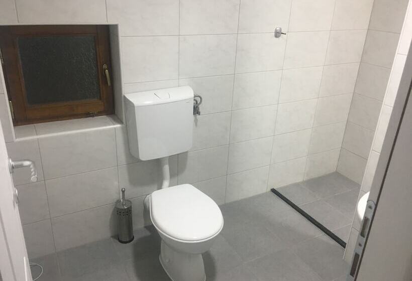 Fotos del hotel Guest House City Star:  3