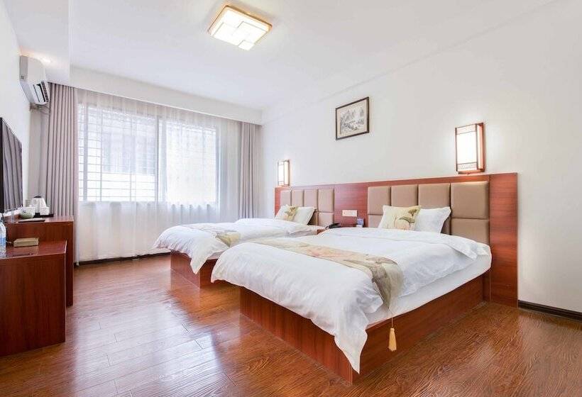 Yangshuo Xiangyi Inn