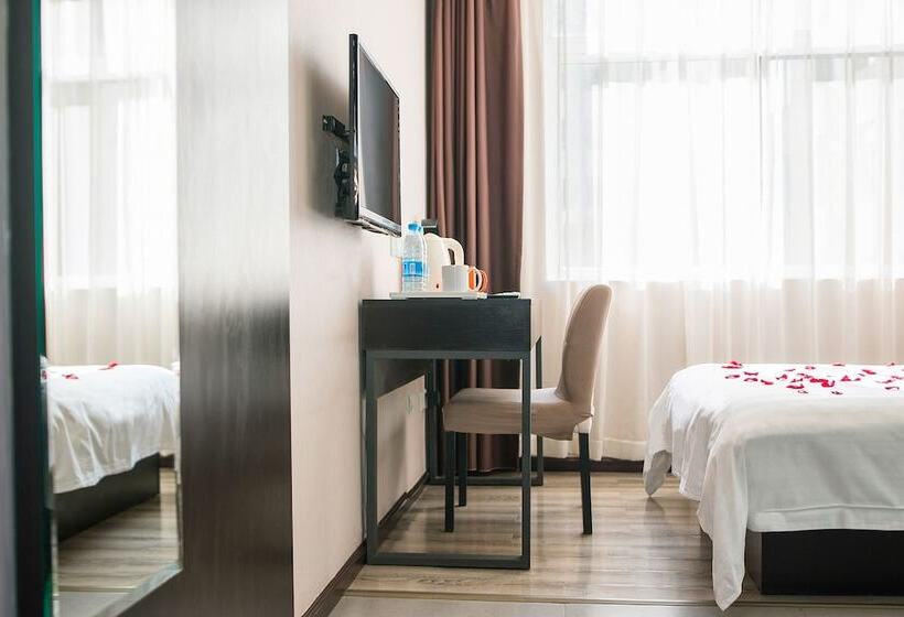 Fotos del hotel Badi Hotel Chuanxin Drum Tower Station:  2